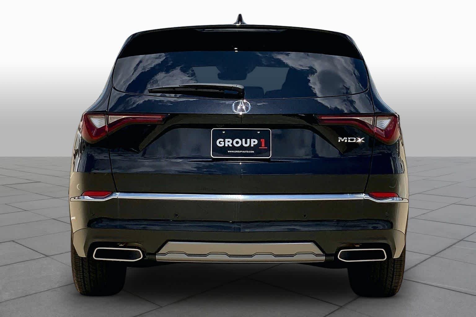 Used 2026 Majestic Black Pearl Acura w/Technology Package image 5