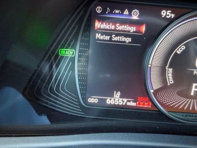2021 Lexus UX Hybrid 250h - Photo 15