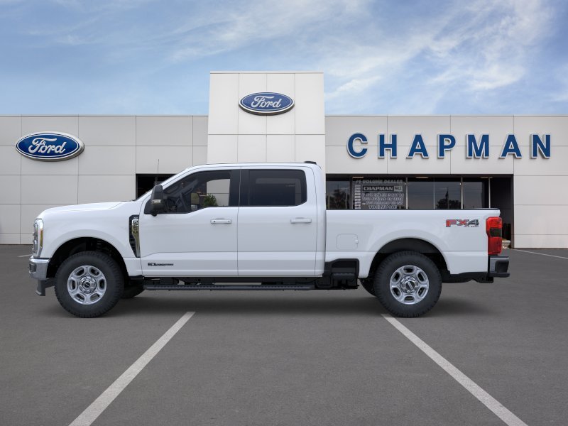New 2026 Oxford White Ford F-250® XLT image 3