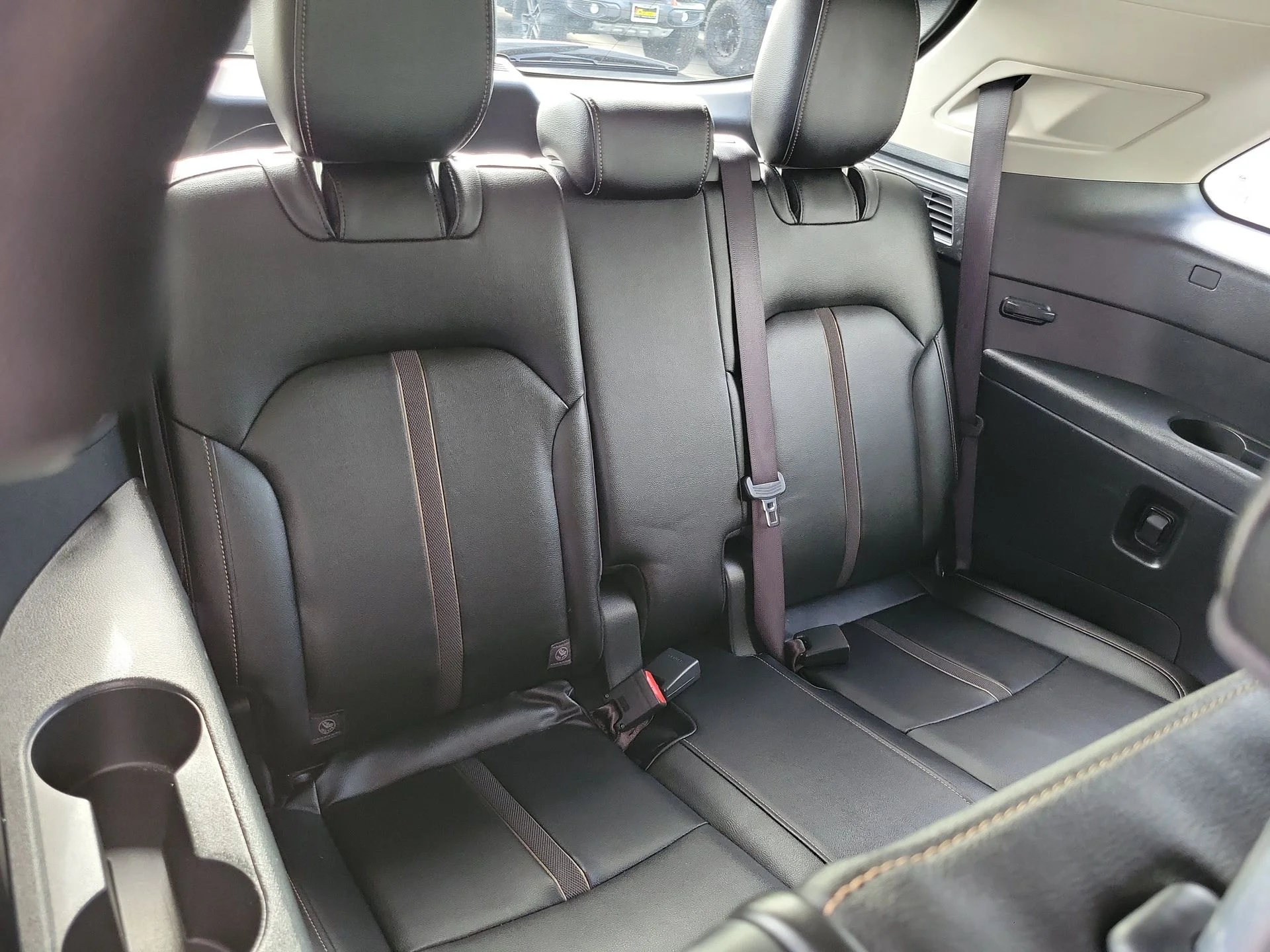Used 2025 Black Mazda 3.3 Turbo Select image 24