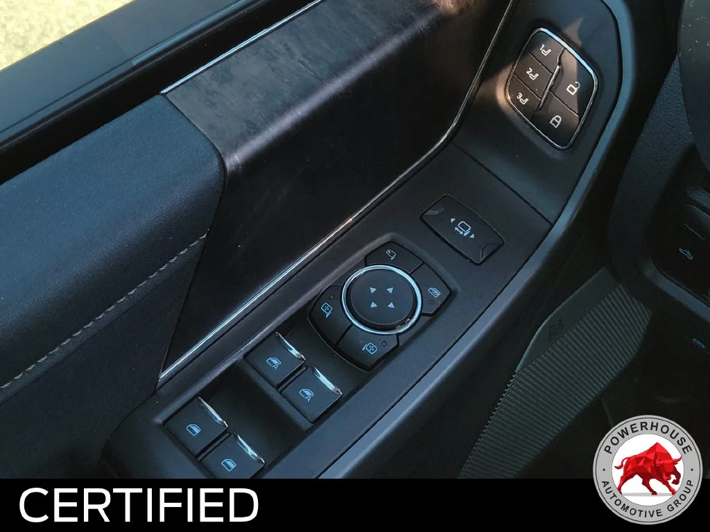 Used 2024 Gray Ford Lariat image 27