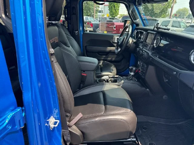 Used 2021 Hydro Blue Pearl Coat Jeep Unlimited Rubicon 392 image 9