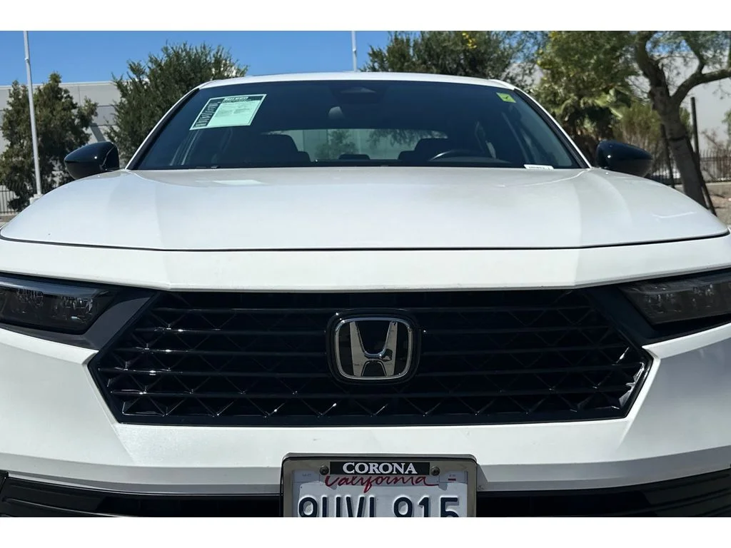 Used 2024 Platinum White Pearl Honda Sport-L image 45