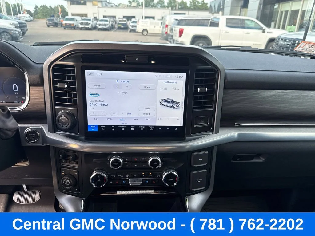 Used 2025 Gray Ford LARIAT image 16