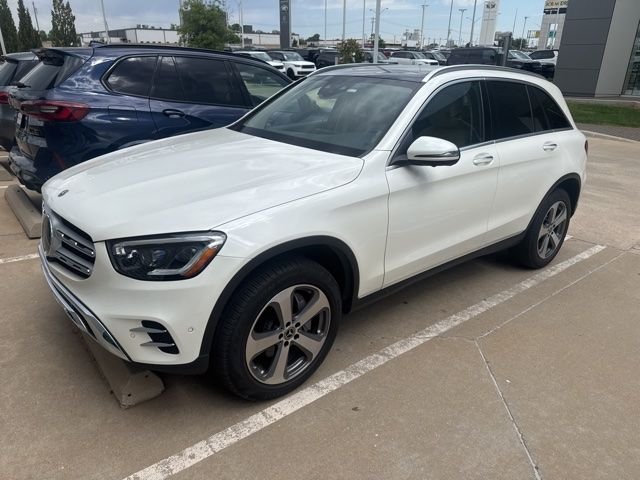 2022 Mercedes-Benz GLC GLC 300 4MATIC's photo