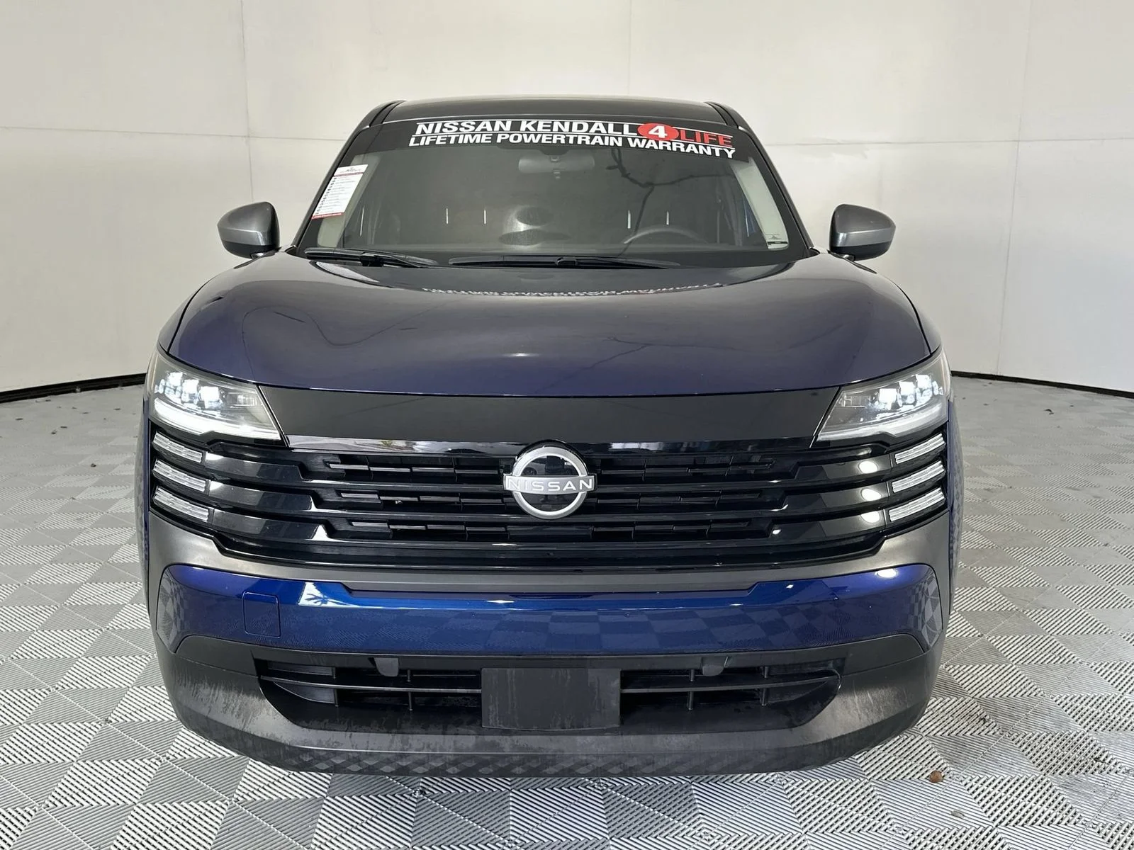 Certified Used 2025 Blue Nissan SV image 3