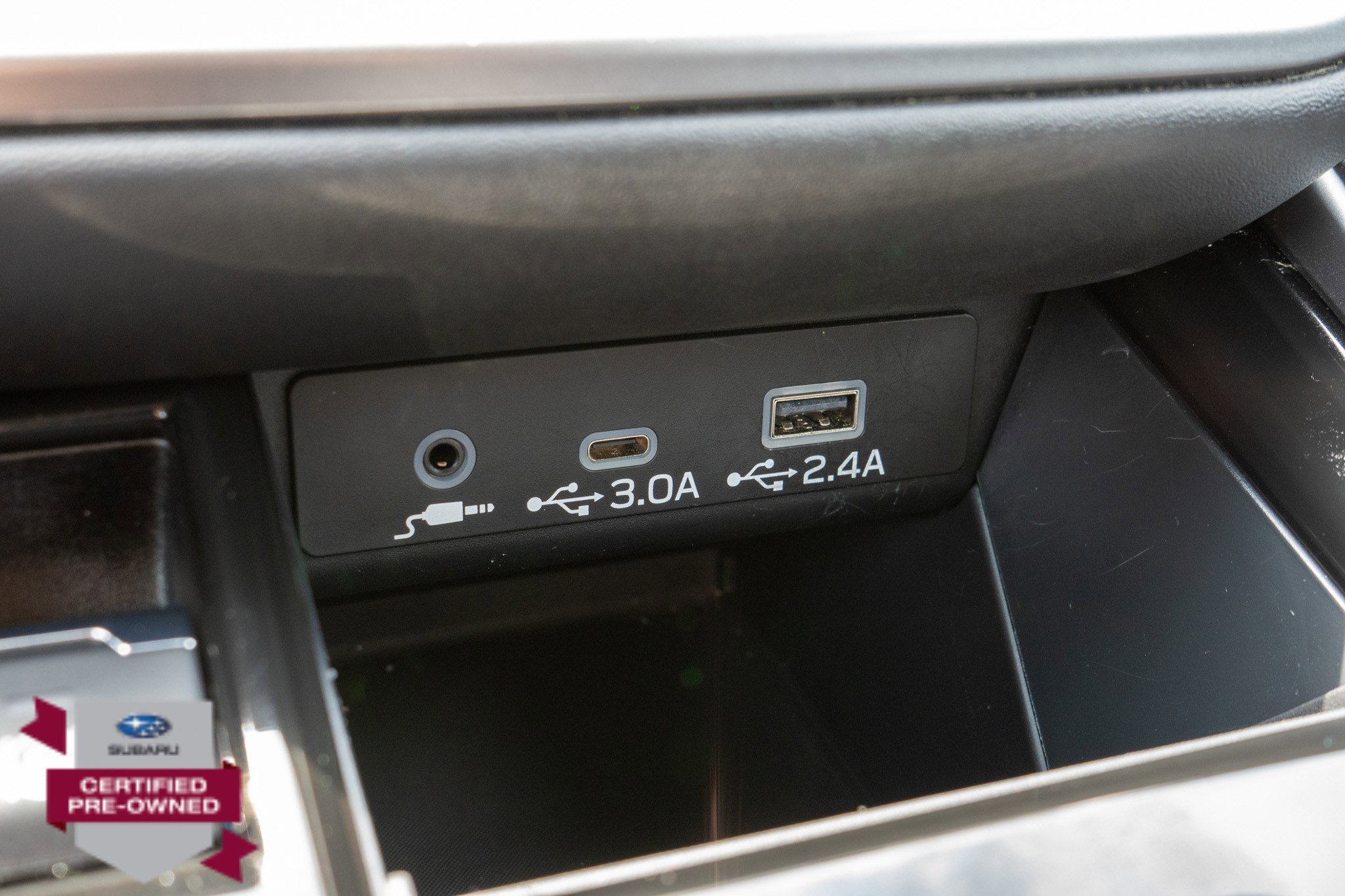 Used 2025 Crystal White Pearl Subaru Premium image 22