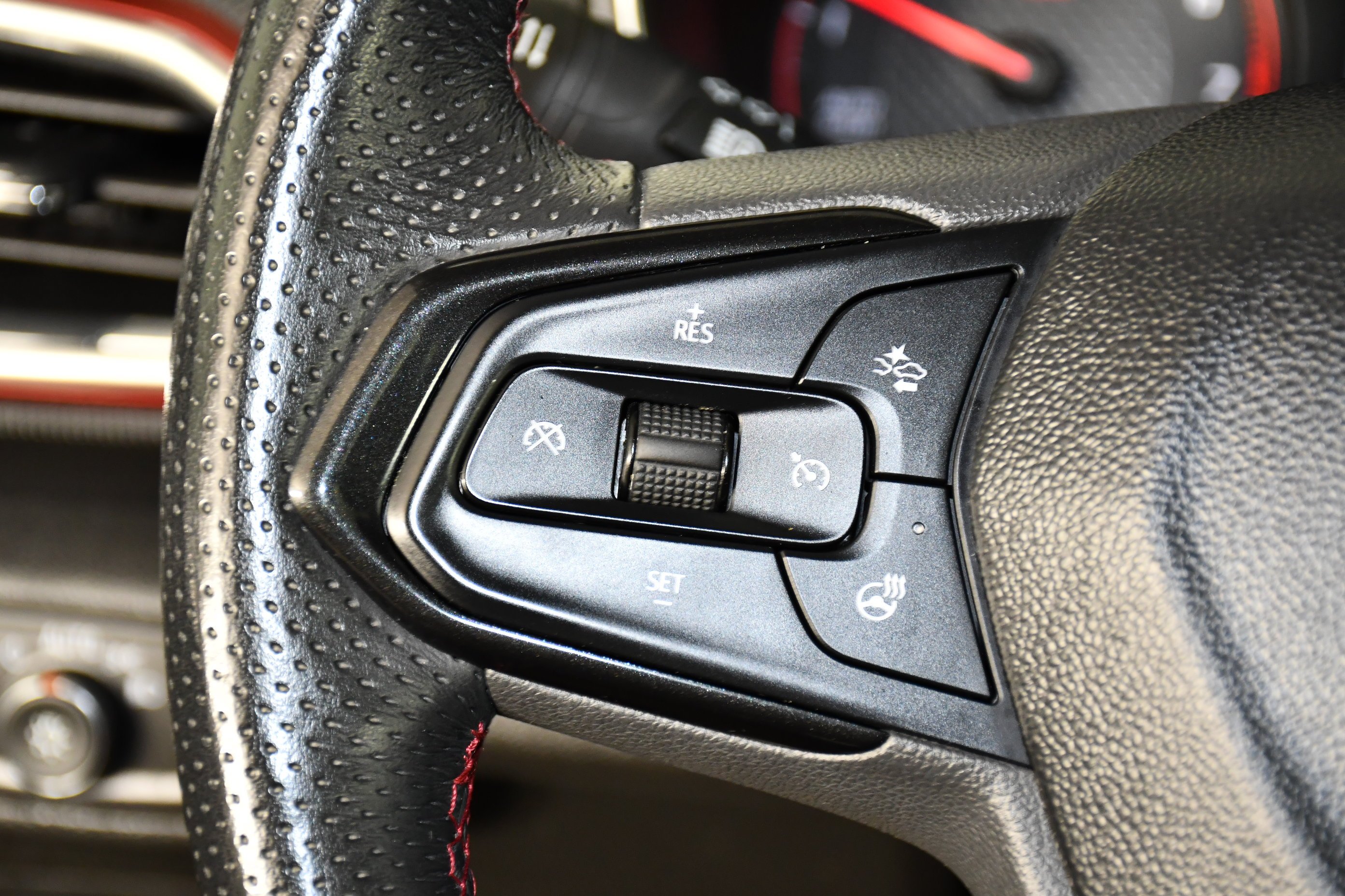 Used 2023 Mosaic Black Metallic Chevrolet RS image 20