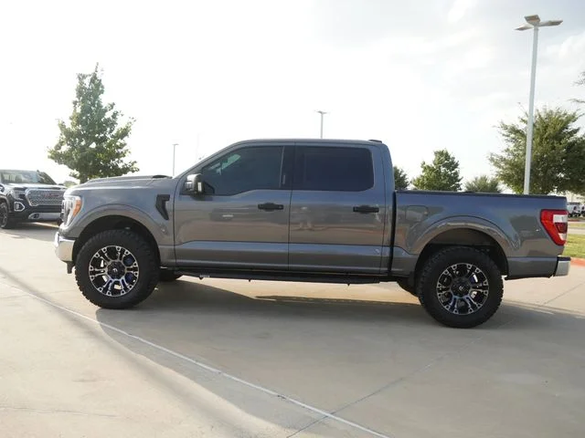 Used 2022 Gray Ford Lariat image 6