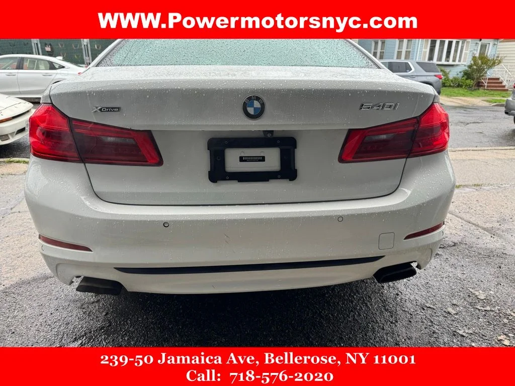 Used 2019 White BMW 540i xDrive image 8