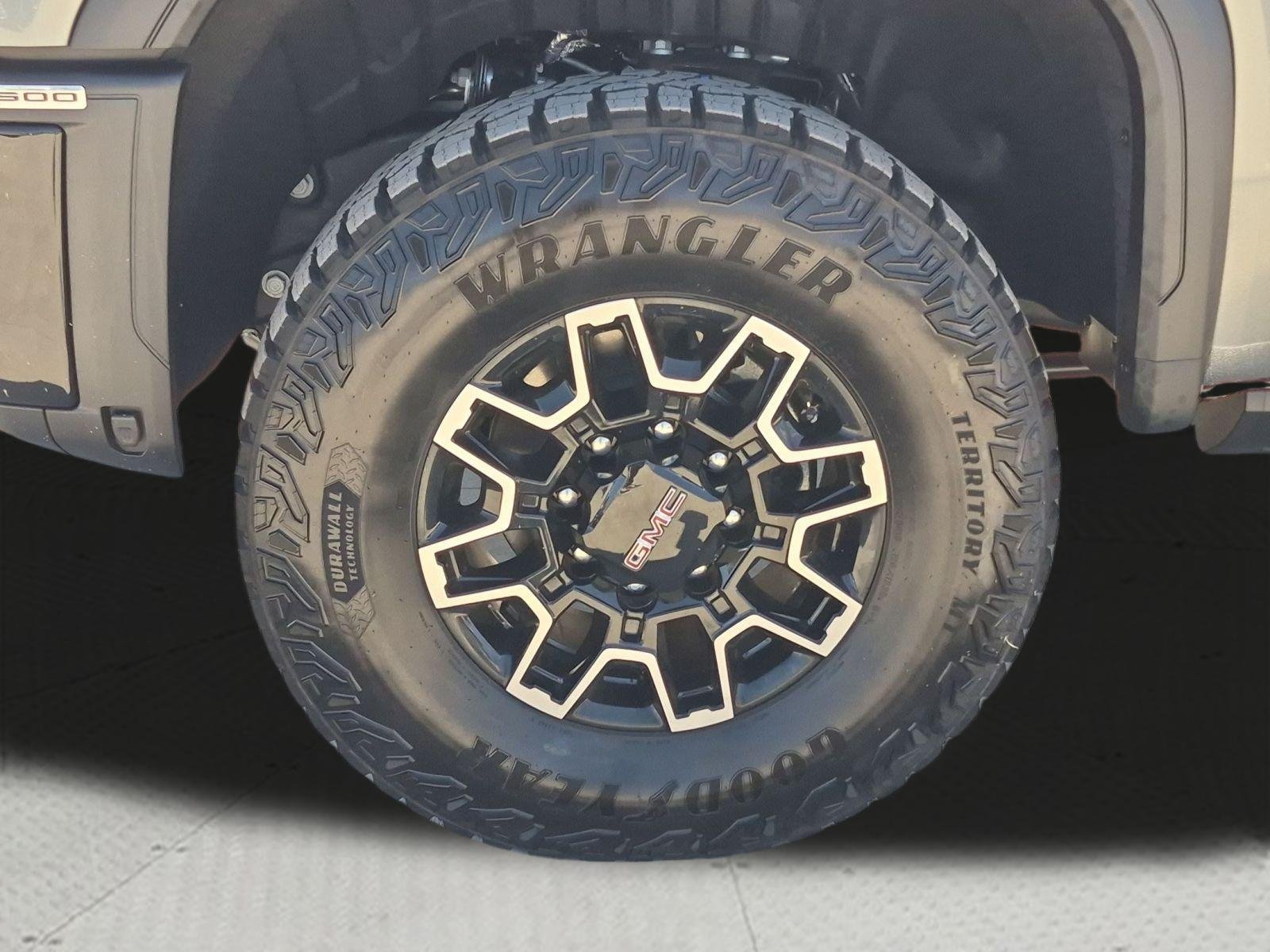 2026 GMC Sierra 2500HD AT4X - Photo 33