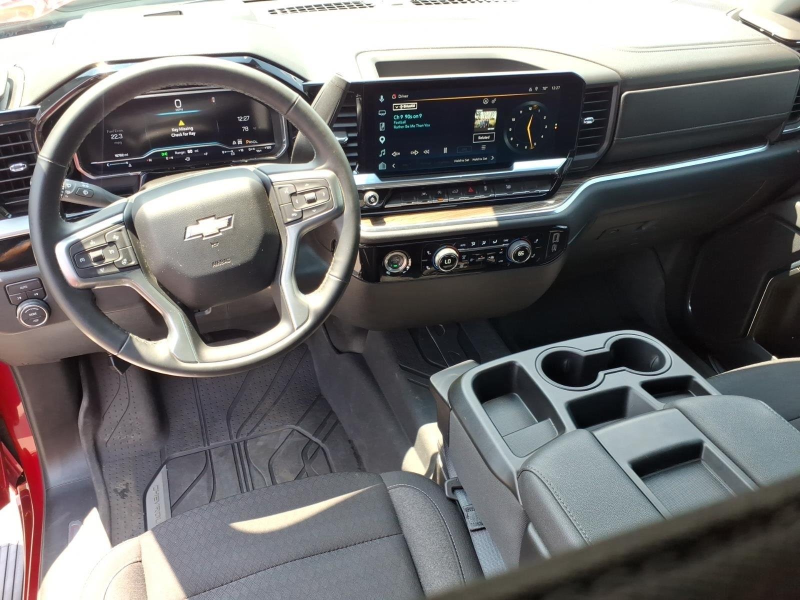 Used 2024  CHEVROLET LT image 20