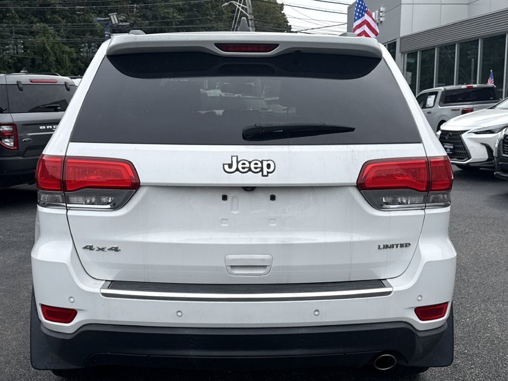 Used 2015 White Jeep Limited image 5