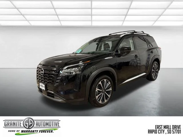 2026 Nissan Pathfinder Platinum