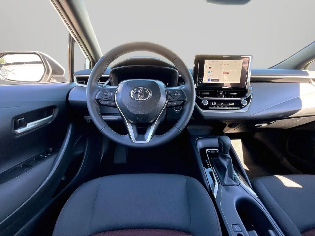 Used 2026 Ice Toyota SE image 9