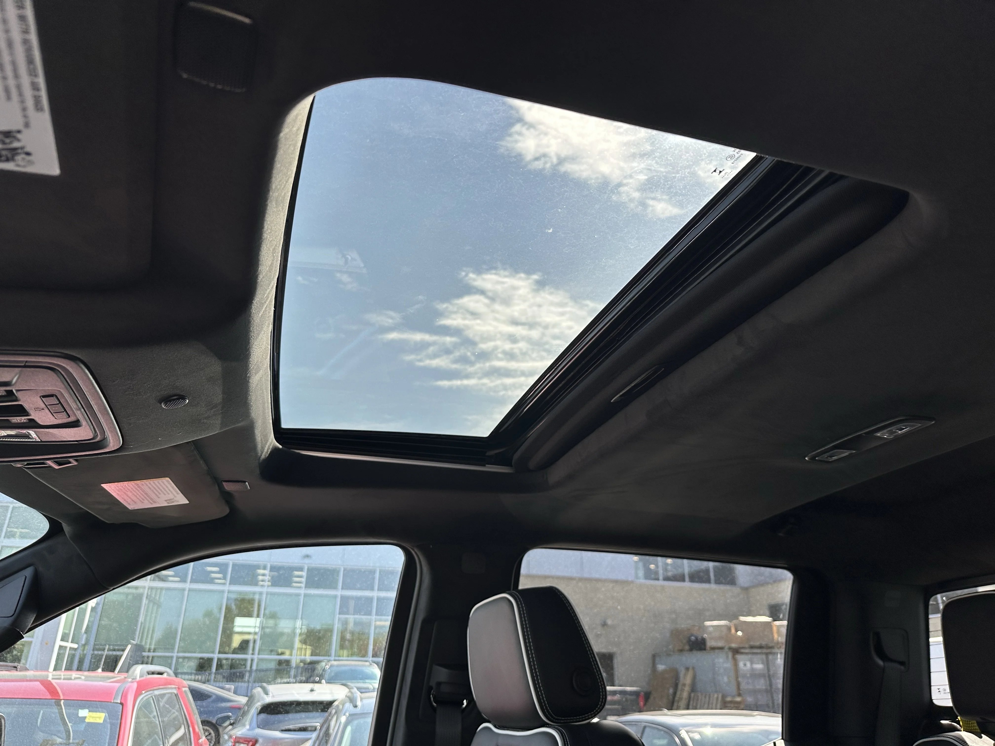 New 2026 Summit White GMC AT4X image 18