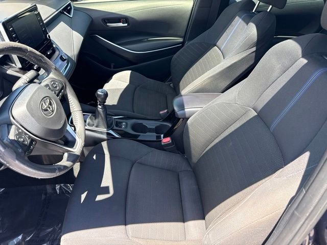 Used 2021  Toyota SE image 22