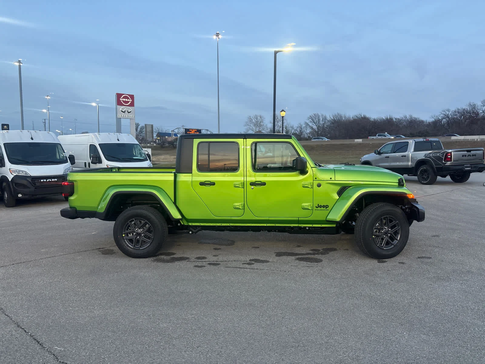 New 2026 Mojito Exterior Paint Jeep Sport S image 10