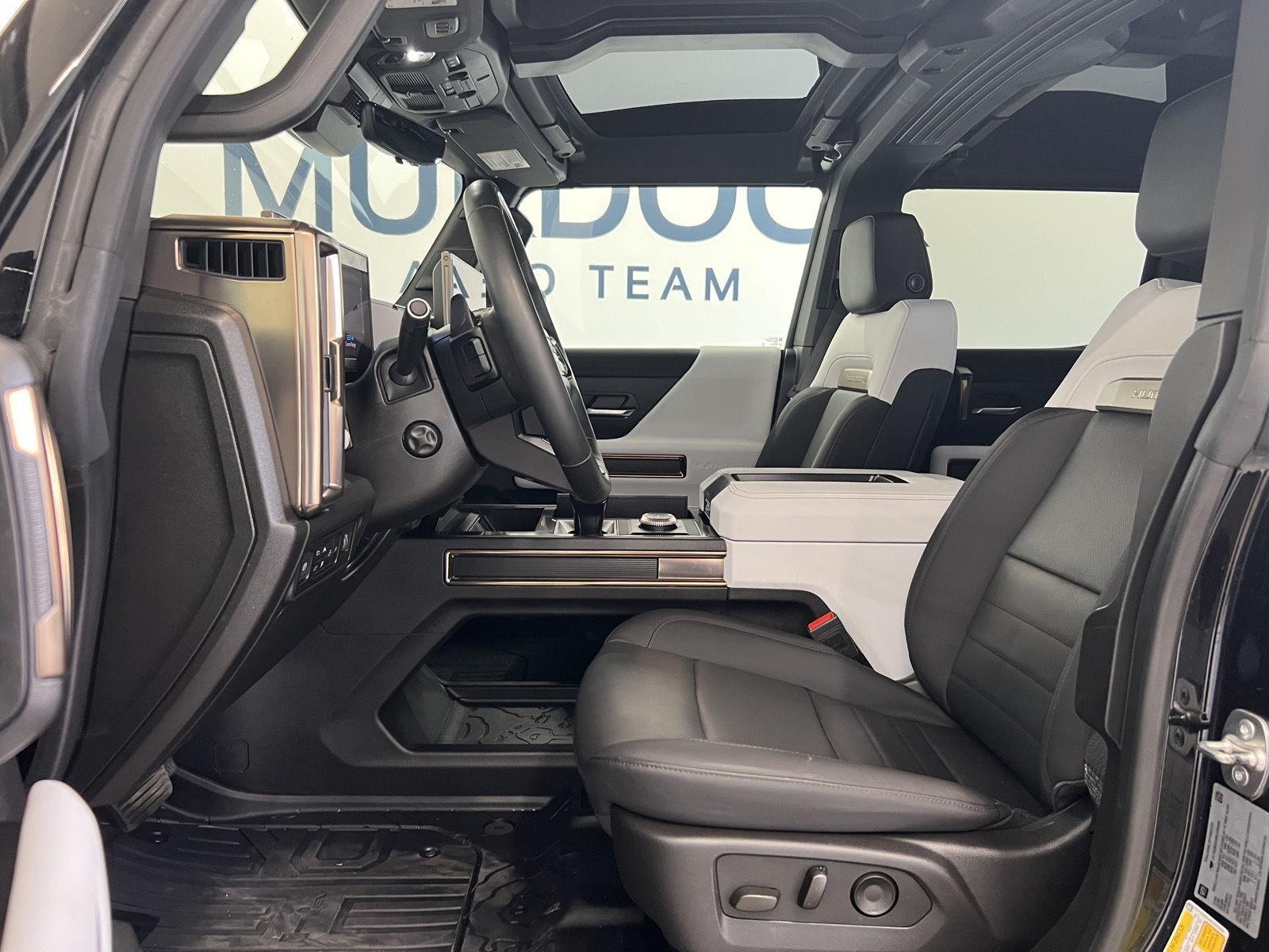 2024 GMC HUMMER EV 2X - Photo 13