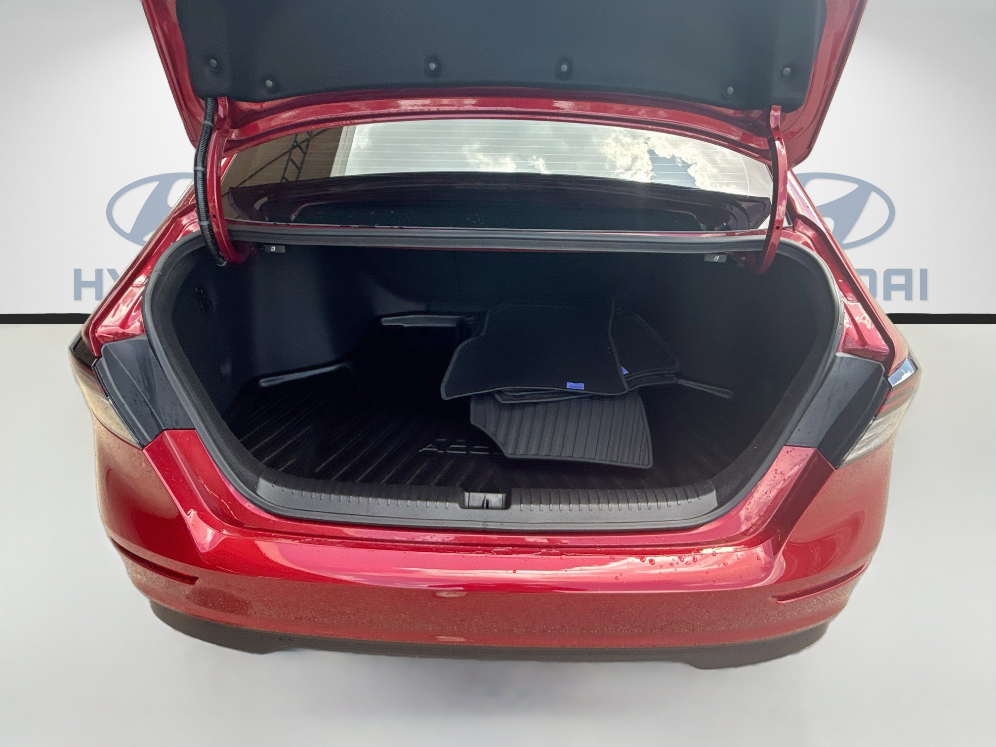 Used 2025 Radiant Red Metallic Honda SE image 24