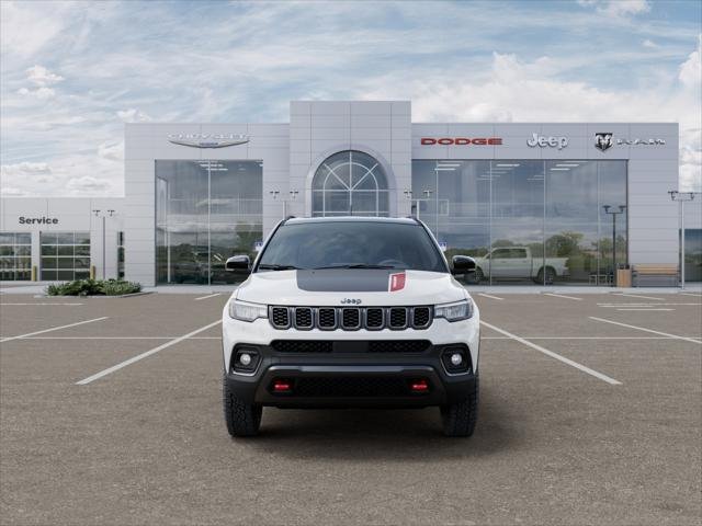 New 2026 Bright White Clear-Coat Exterior Paint Jeep Trailhawk image 32