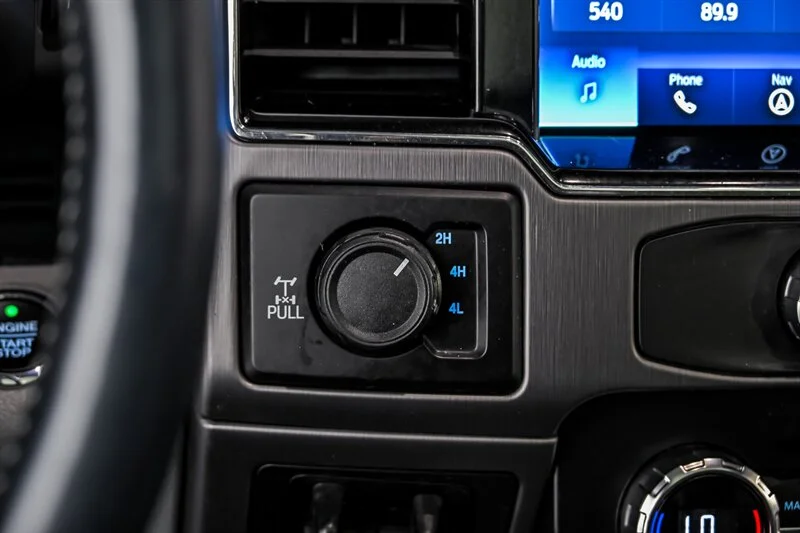 Used 2022 Atlas Blue Ford XL image 33