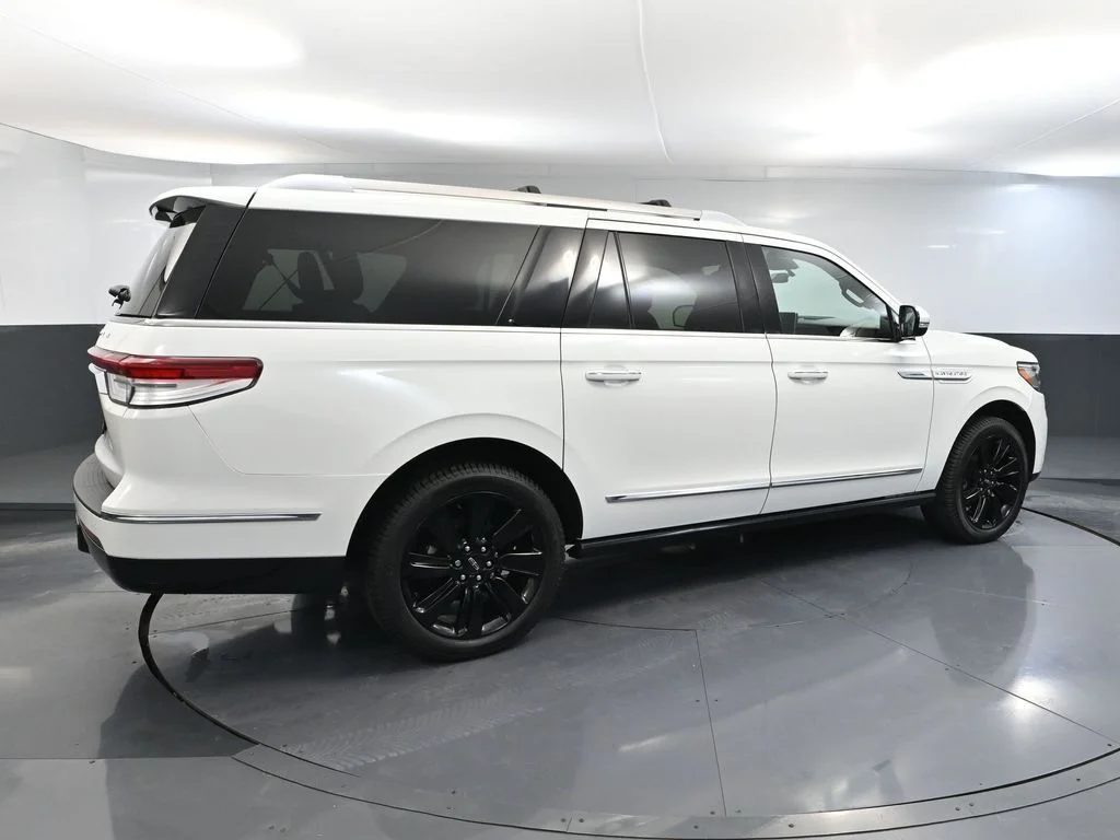 2024 Lincoln Navigator Reserve - Photo 6