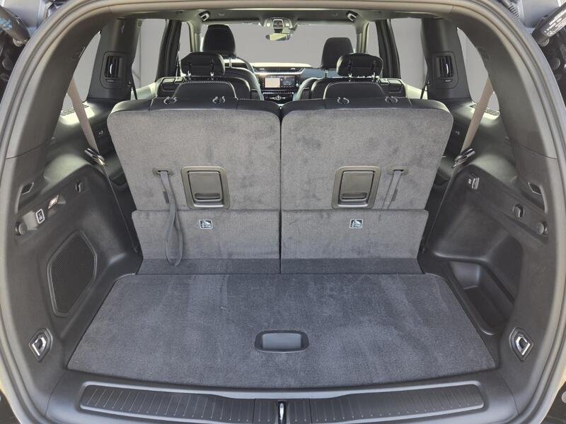 New 2027 High Gloss Black Jeep LIMITED 4X2 image 17