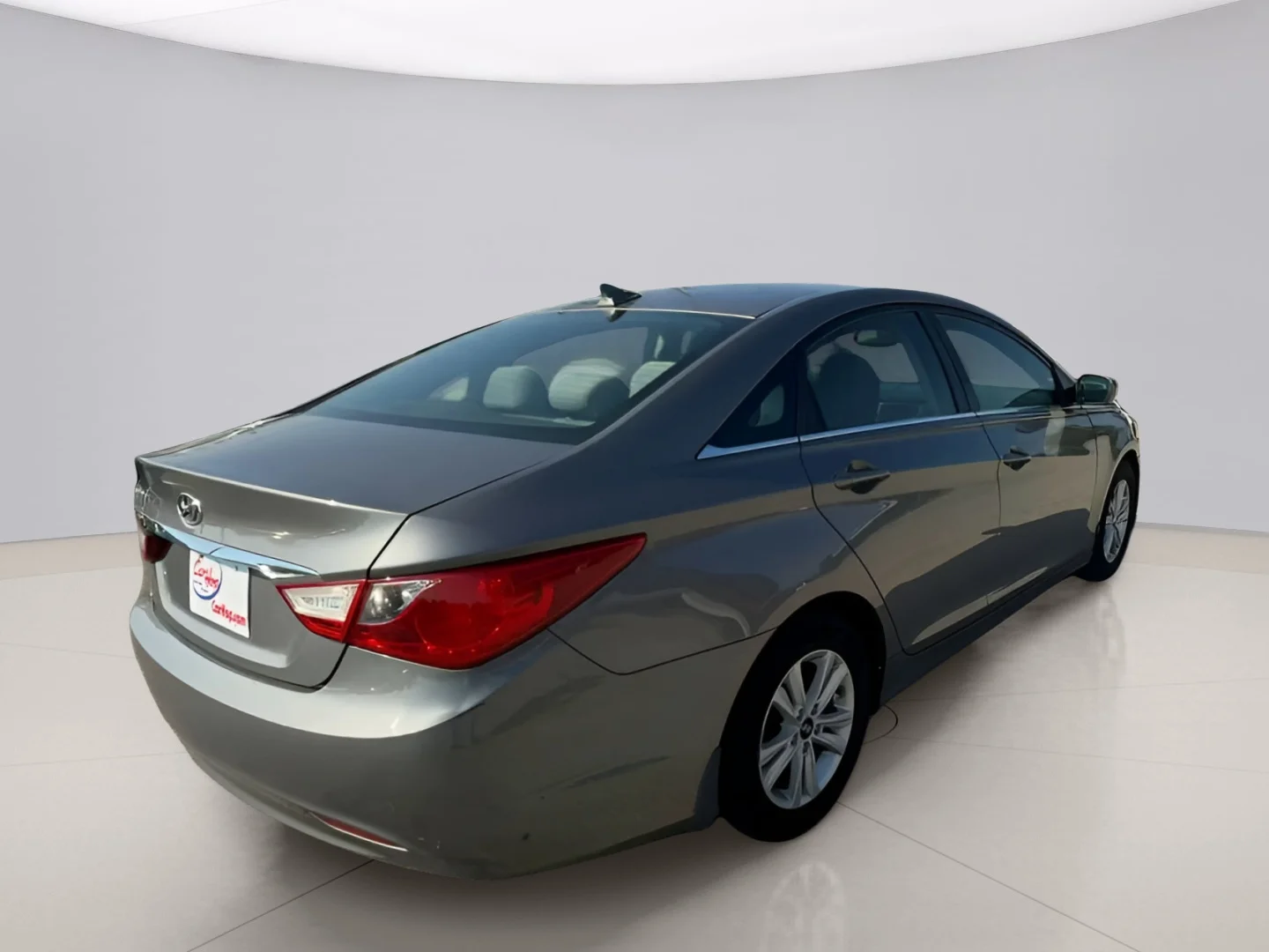 Used 2013 Gray Hyundai GLS image 7