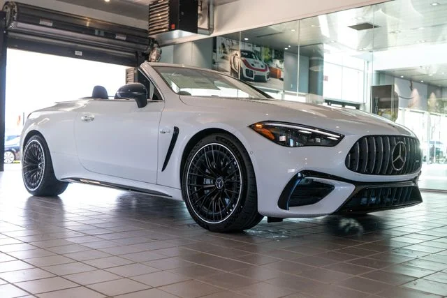 2026 Mercedes-Benz CLE AMG 53 4Matic Cabriolet's photo