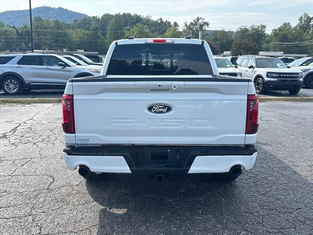Certified Used 2024 Oxford White Ford XLT image 6