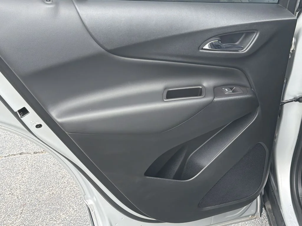 Used 2020 Silver Chevrolet LT image 16