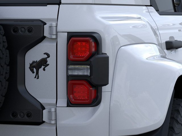 New 2026 Oxford White Ford Raptor image 23