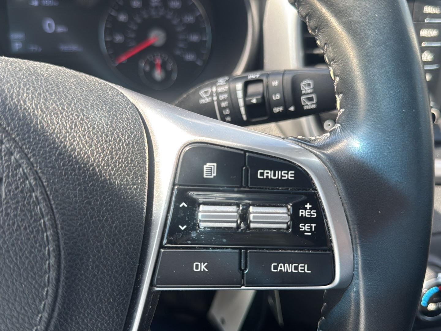 Used 2019 Imperial Blue Kia S V6 image 13