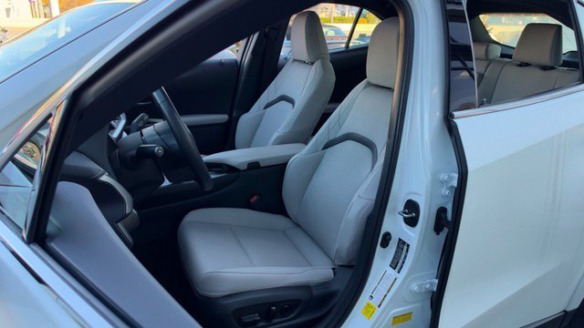 Certified Used 2025 Eminent White Pearl Lexus 300h Premium image 14