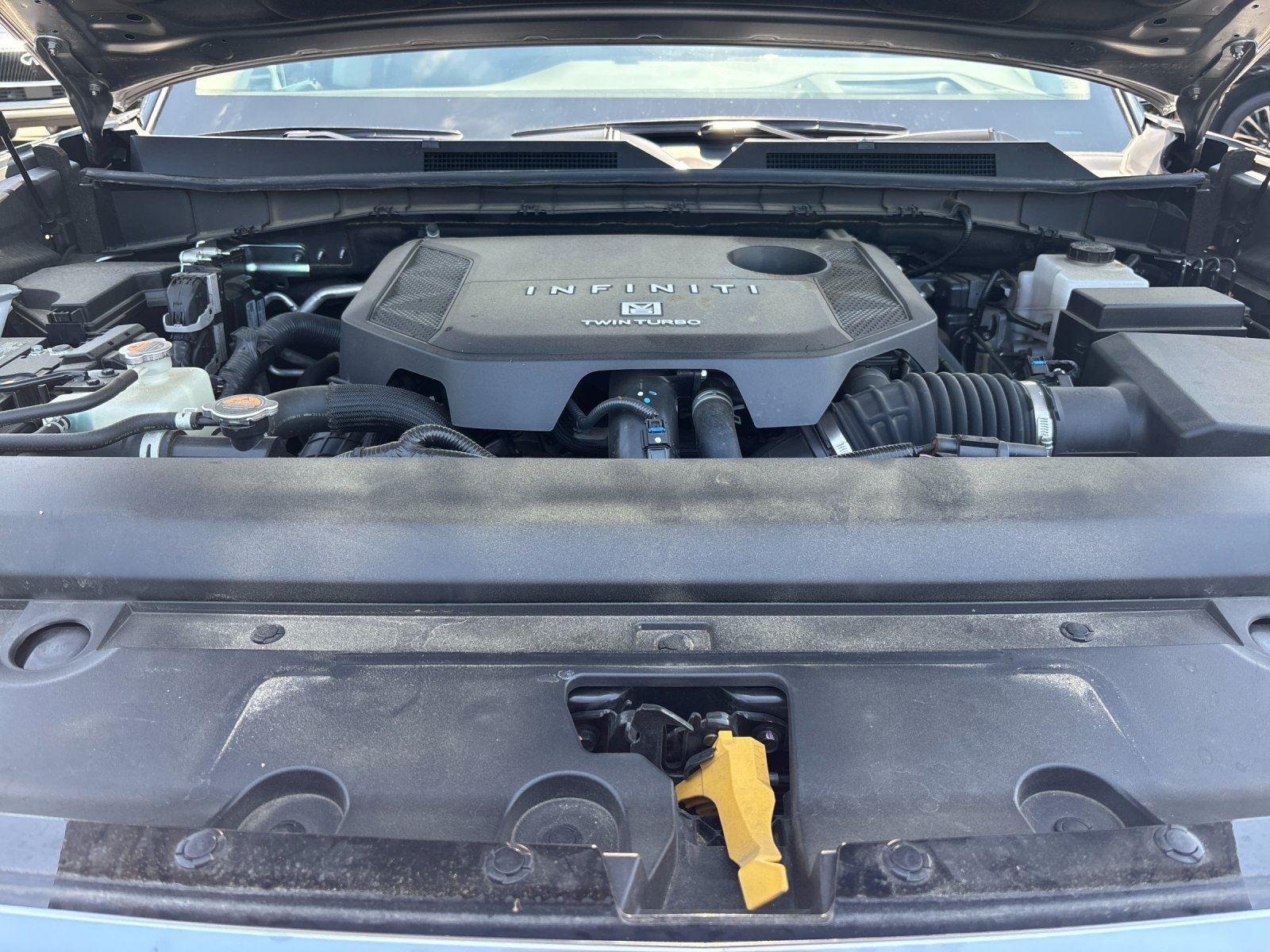 Used 2025 Dynamic Metal INFINITI SENSORY image 9