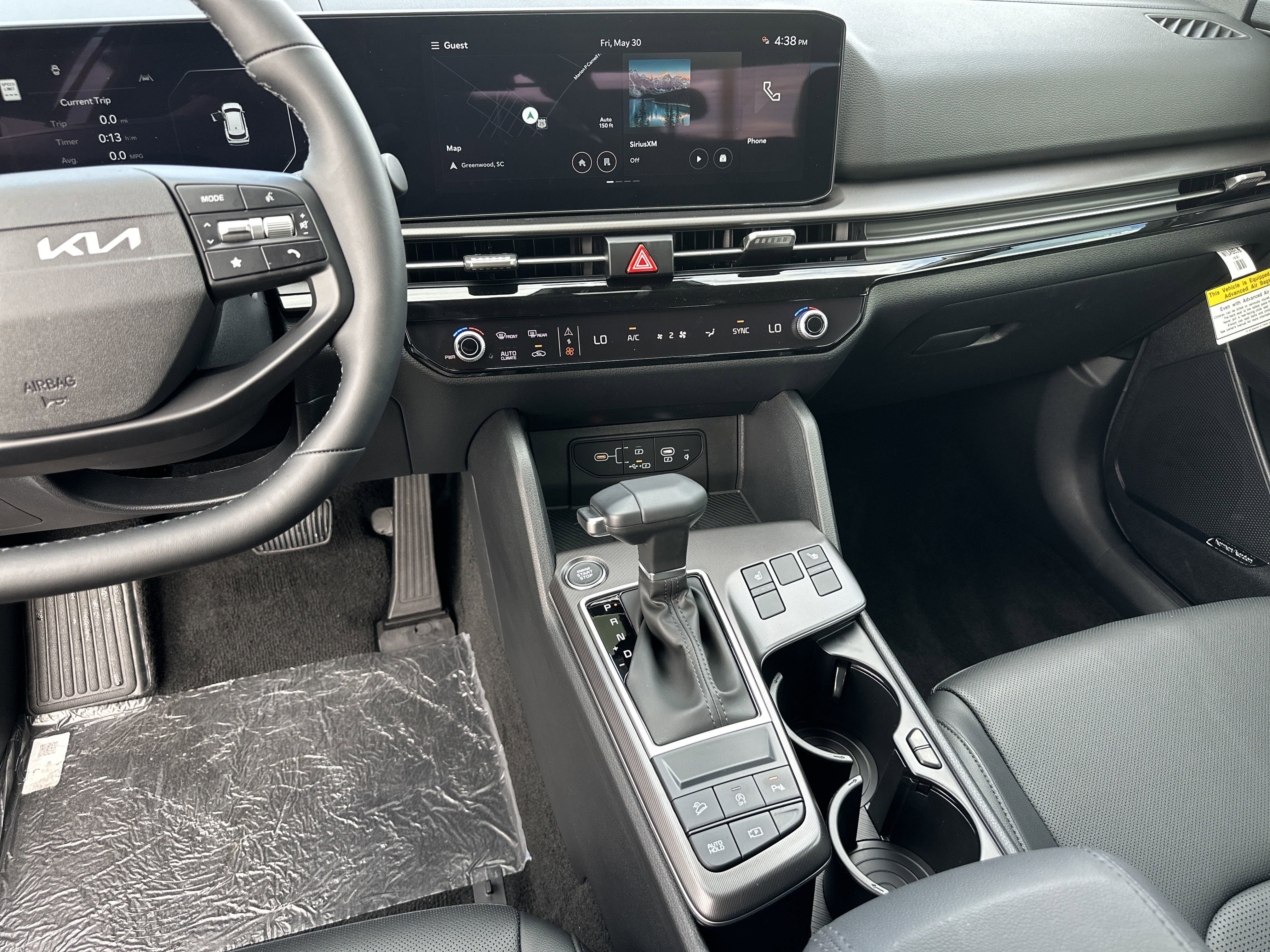 2026 Kia Sportage SX - Photo 28