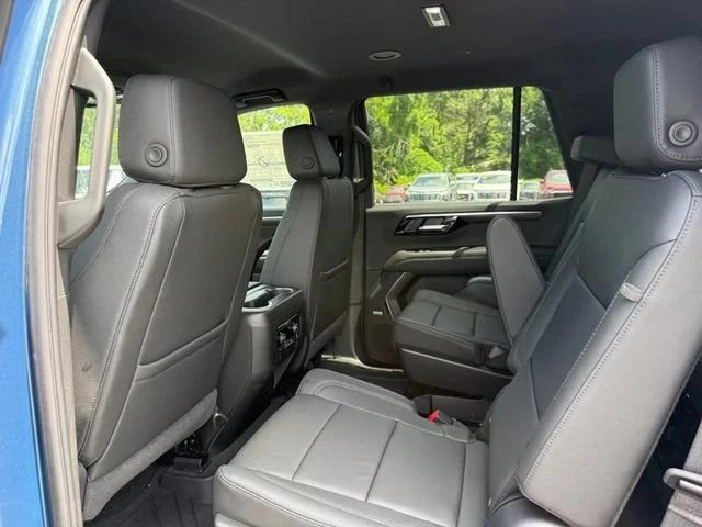 New 2026 Lakeshore Blue Metallic Chevrolet LT image 8