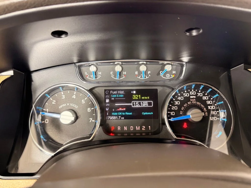 Used 2014 Red Ford Lariat image 30