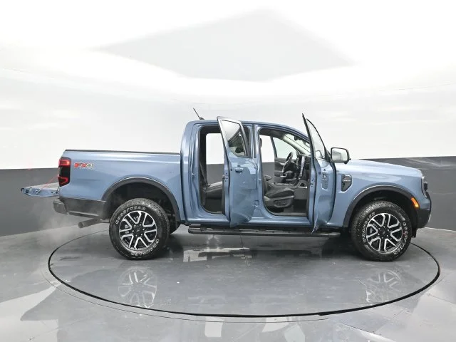 Used 2024 Azure Gray Metallic Ford Lariat image 28