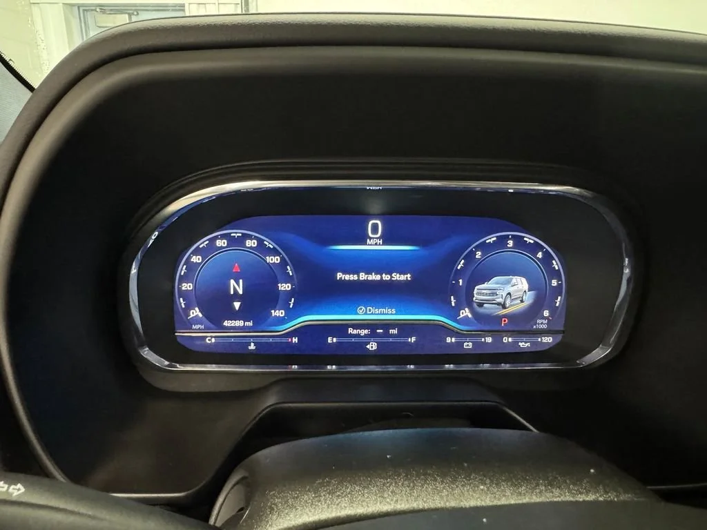 2023 Chevrolet Suburban Z71 - Photo 24