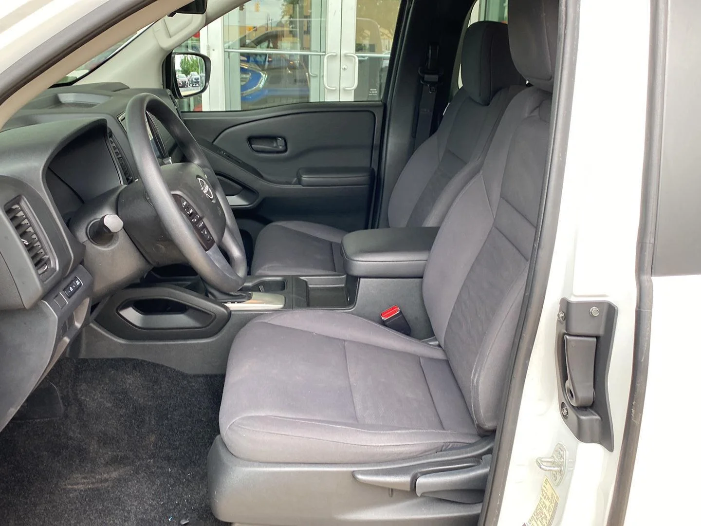 Used 2023 Glacier White Nissan S image 11