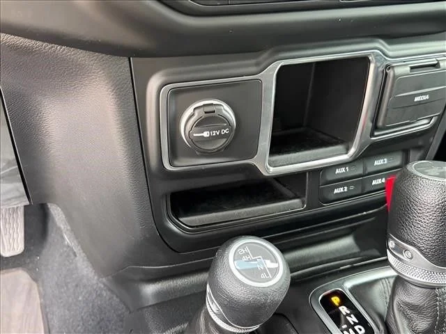 Used 2023 Gray Jeep Sport image 20