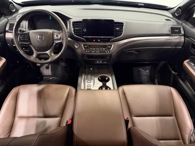 Used 2025 Black Honda RTL image 32