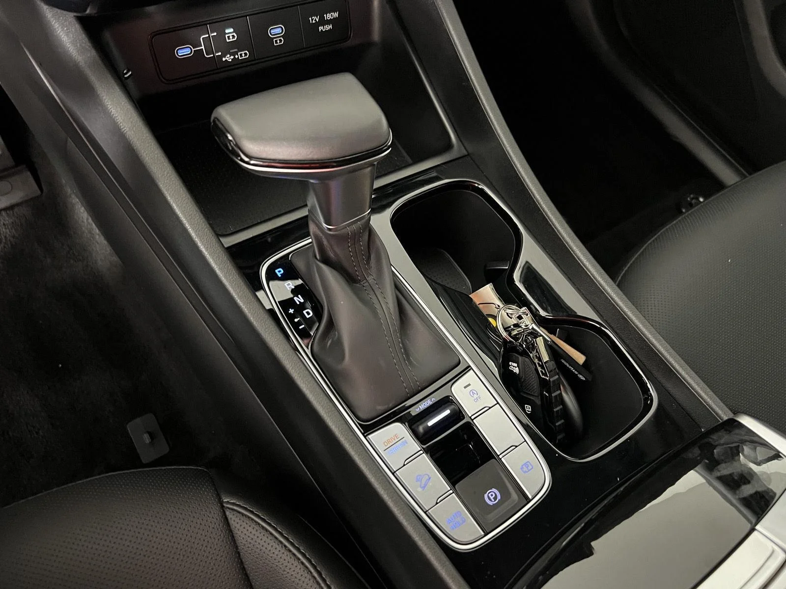 Used 2026 Phantom Black Hyundai XRT image 15
