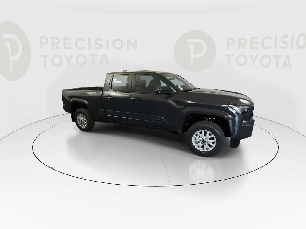2026 Toyota Tacoma SR5 - Photo 24