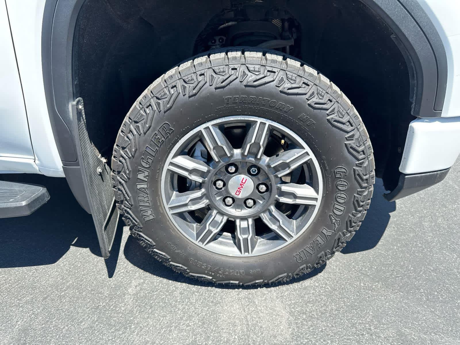 2024 GMC Sierra 1500 AT4 - Photo 13