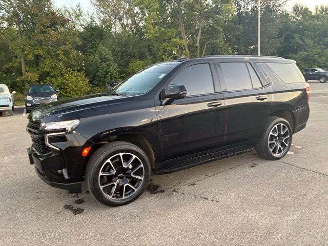 Used 2024 Chevrolet Tahoe RST with VIN 1GNSKRKD1RR334920 for sale in Kansas City