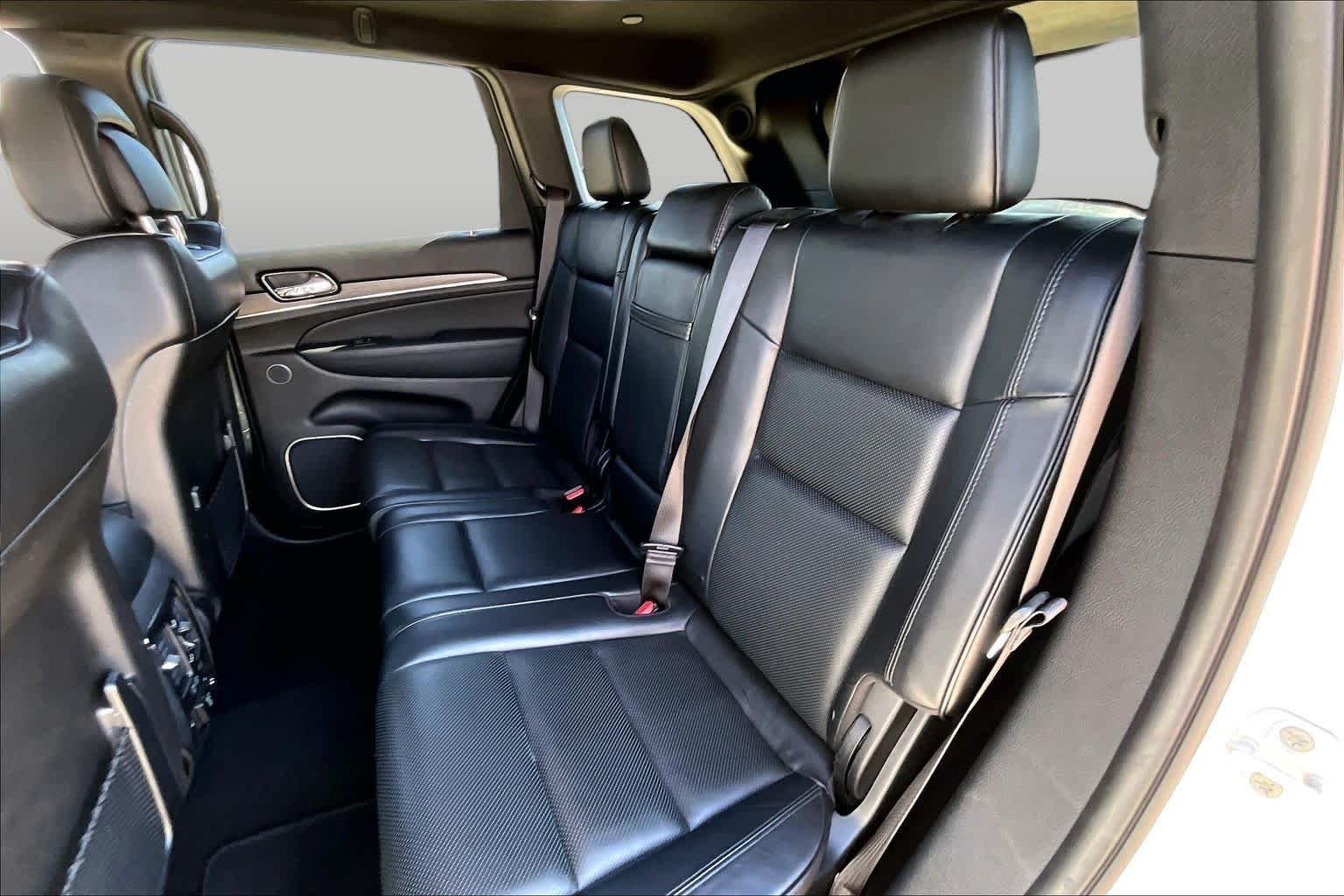 Used 2020 Bright White Clearcoat Jeep High Altitude image 17
