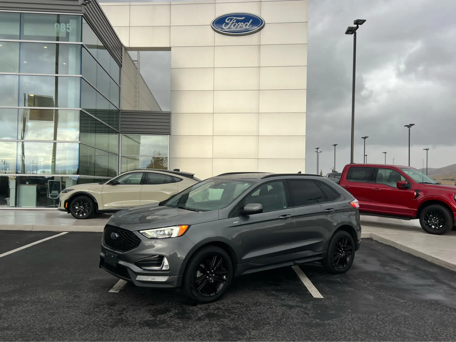 2023 Ford Edge